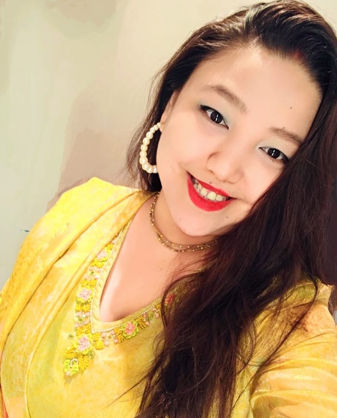 Amrita Sherpa, psychic tarot reader
